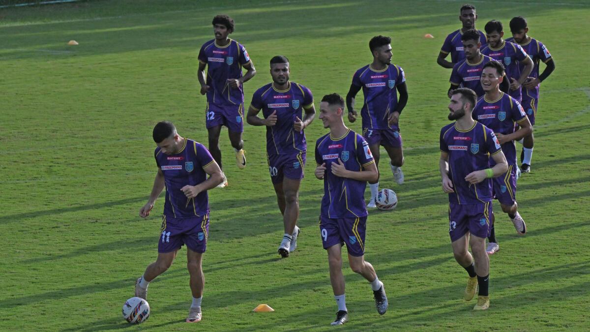 ISL 202425 Kerala Blasters faces challenging task against league